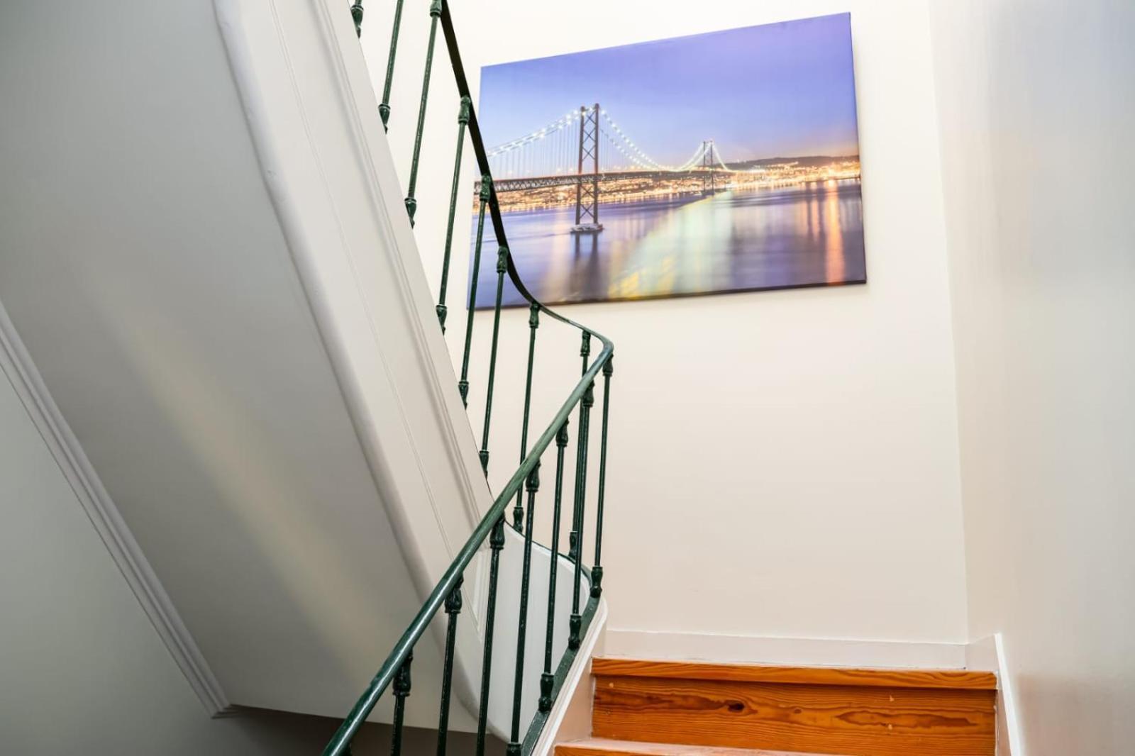 Residencia Queiros - Apartamento T1 Lisbon Luaran gambar