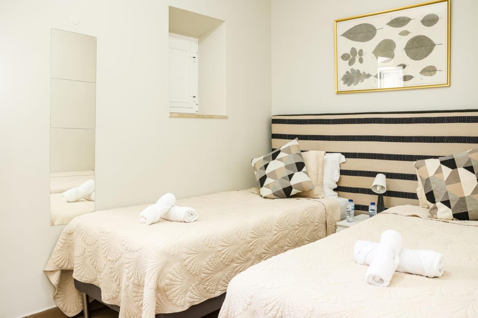 Residencia Queiros - Apartamento T1 Lisbon Luaran gambar