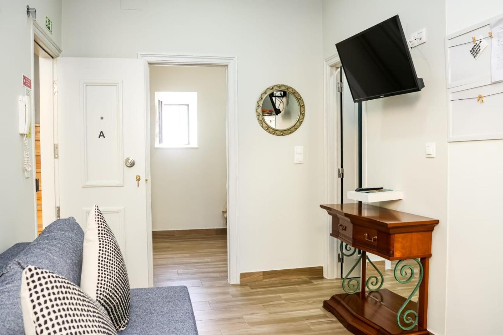 Residencia Queiros - Apartamento T1 Lisbon Luaran gambar