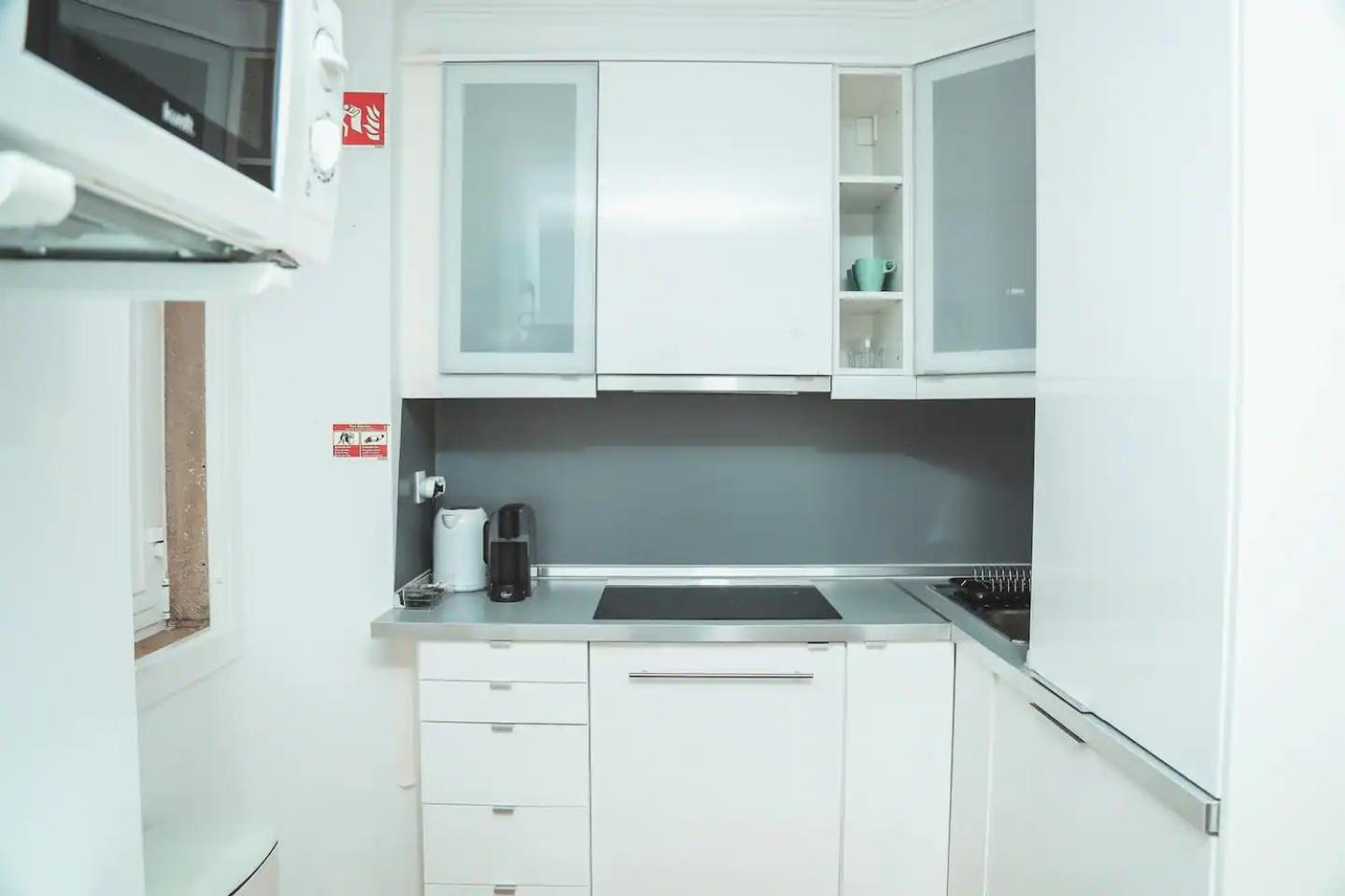 Residencia Queiros - Apartamento T1 Lisbon Luaran gambar